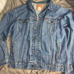Levi Strauss & Co Standard Trucker Denim Jacket